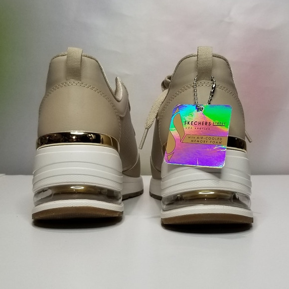 Skechers Women's Street Million Air Hotter Air Casual Sneaker Size 9.5 Beige NWT - Picture 5 of 8
